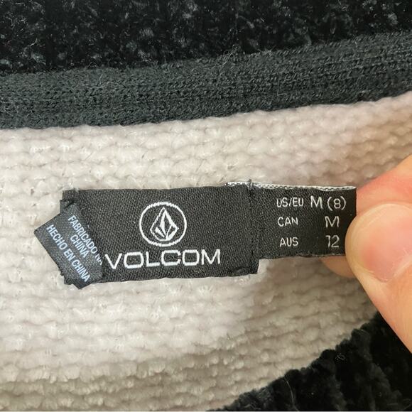 Volcom Striped Polyester Black Gray Pink Striped Pullover Sweater Womens Medium - Picture 3 of 5